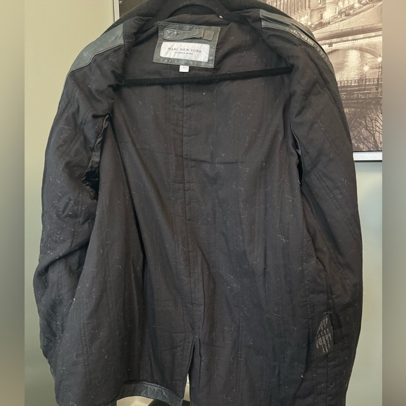 Good Preowned Condition Men's Marc New York by Andrew Marc Leather Jacket. - Picture 8 of 15